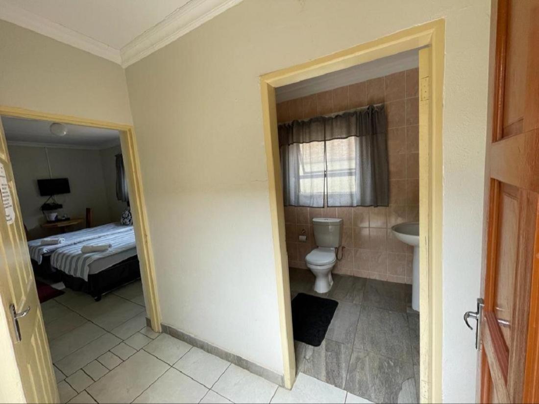 فندق بروغيرسفورتفي  Khutsong Guests House المظهر الخارجي الصورة