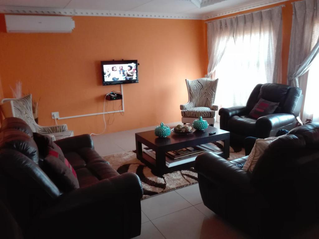 فندق بروغيرسفورتفي  Khutsong Guests House المظهر الخارجي الصورة